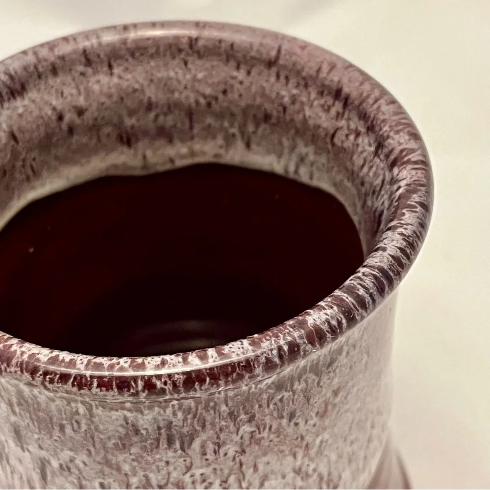 Deneen Pottery Mug, Spring Hill Country Club Burgundy/White Glaze, EUC